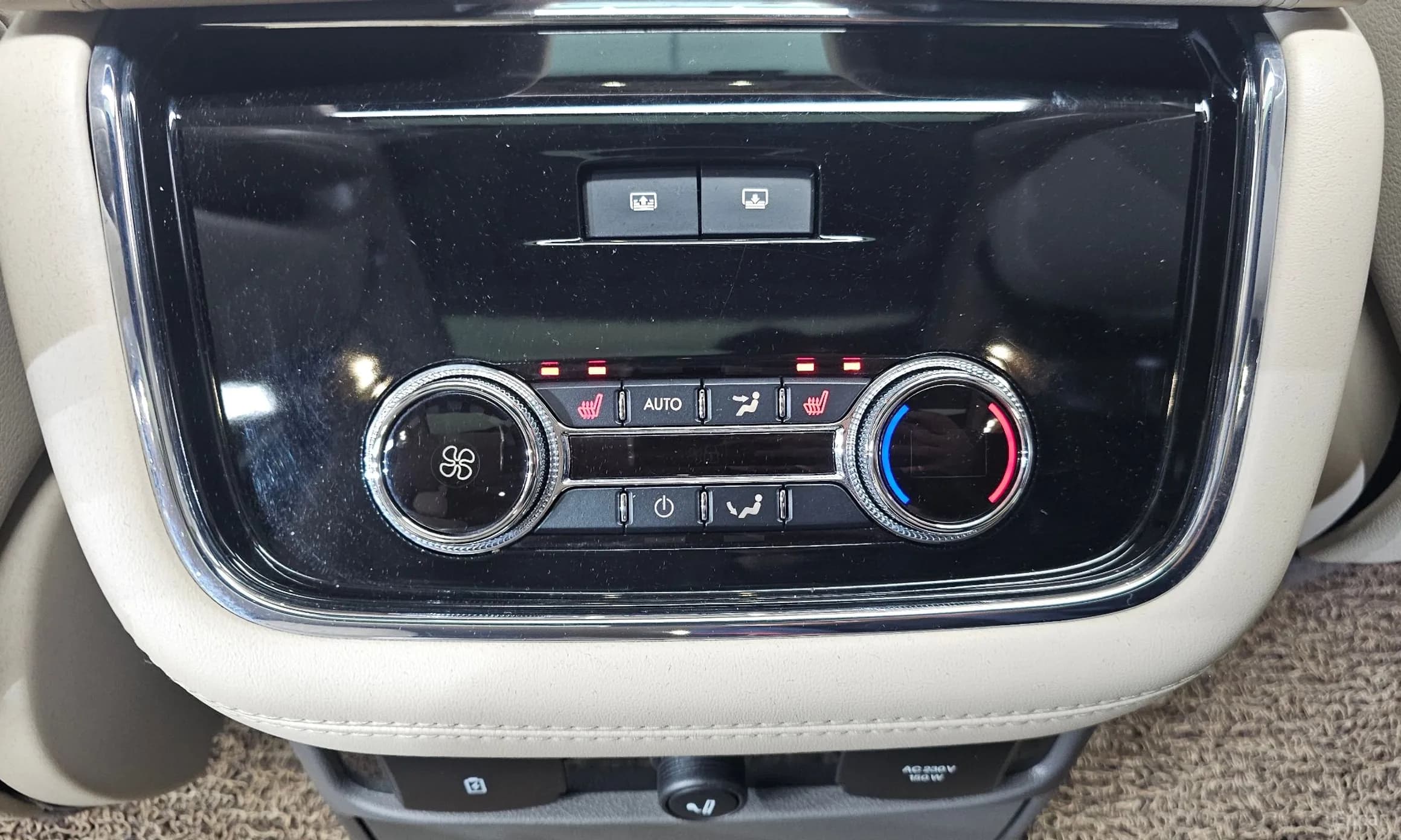 Navigator 4th generation