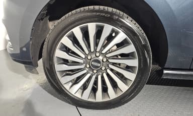 Navigator 4th generation