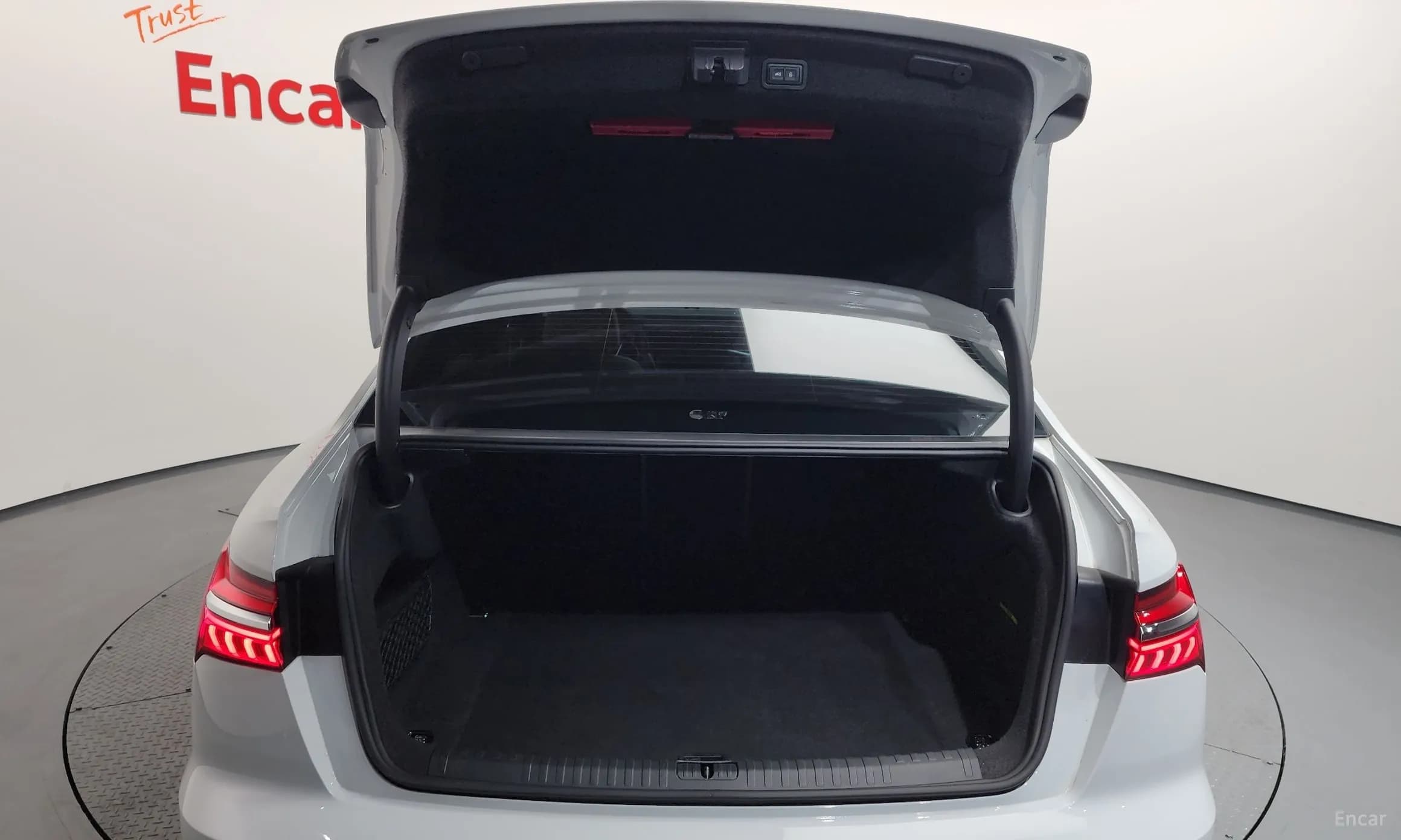 A6 (C8)