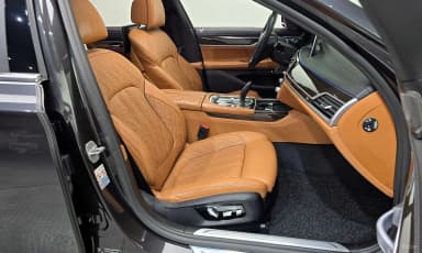 7 Series (G11)