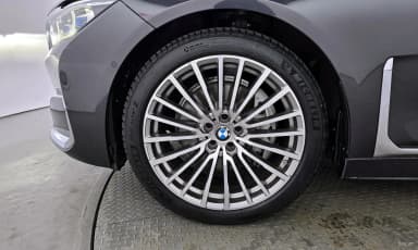 7 Series (G11)
