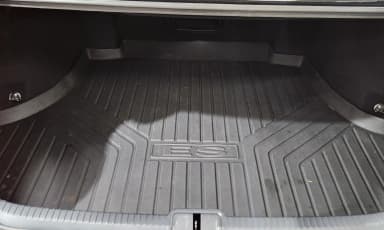 ES300h 7th Generation