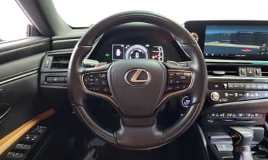 ES300h 7th Generation