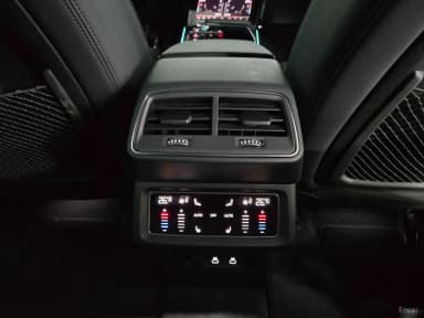 Q8 e-tron (GE)