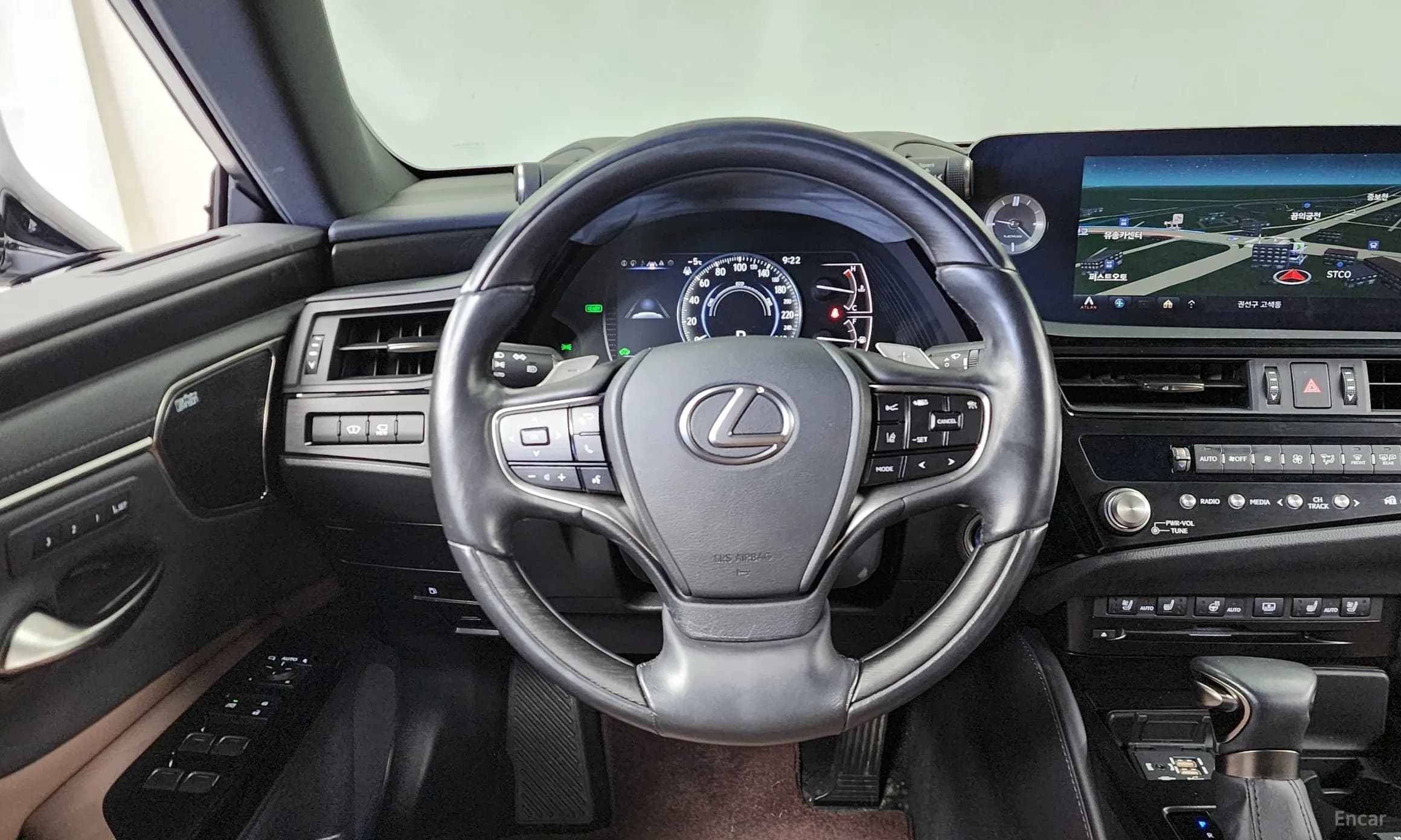 ES300h 7th Generation