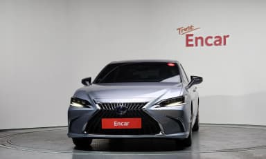 ES300h 7th Generation