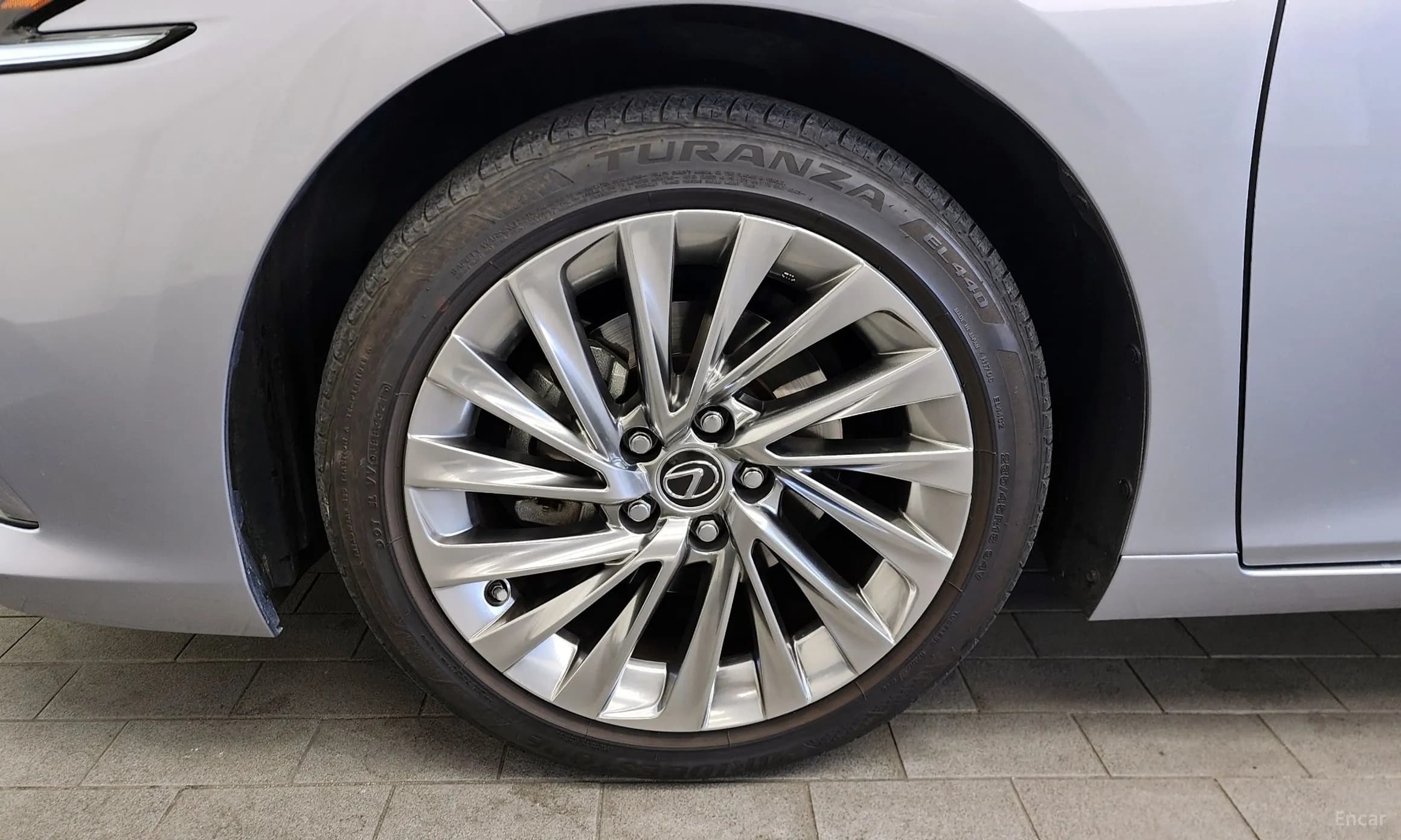 ES300h 7th Generation