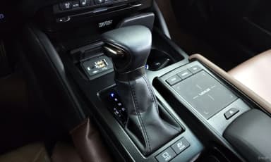 ES300h 7th Generation