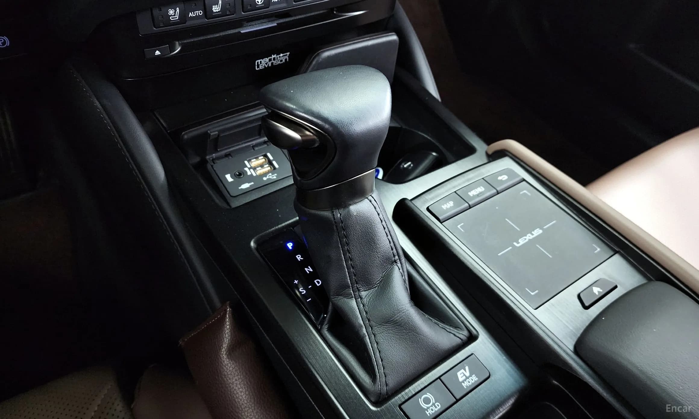 ES300h 7th Generation