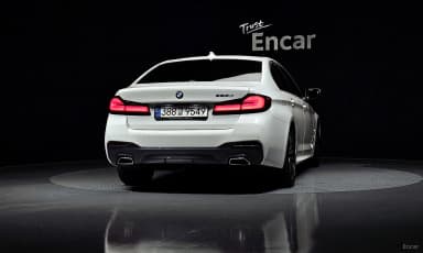 5 Series (G30)