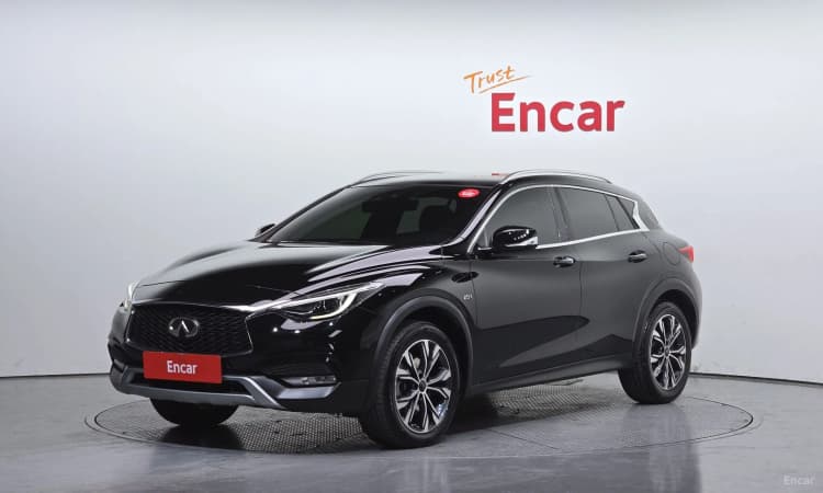 QX30
