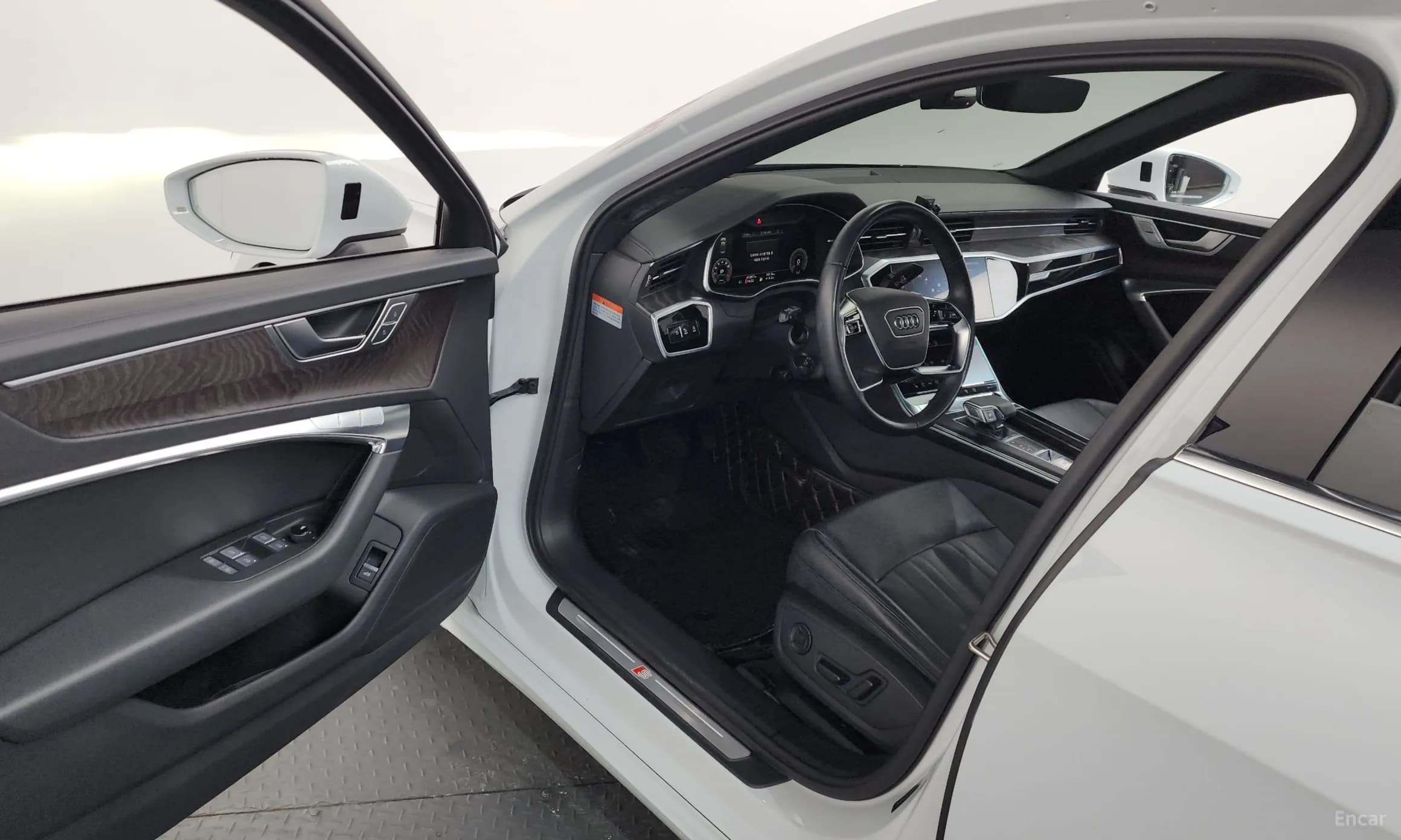 A6 (C8)
