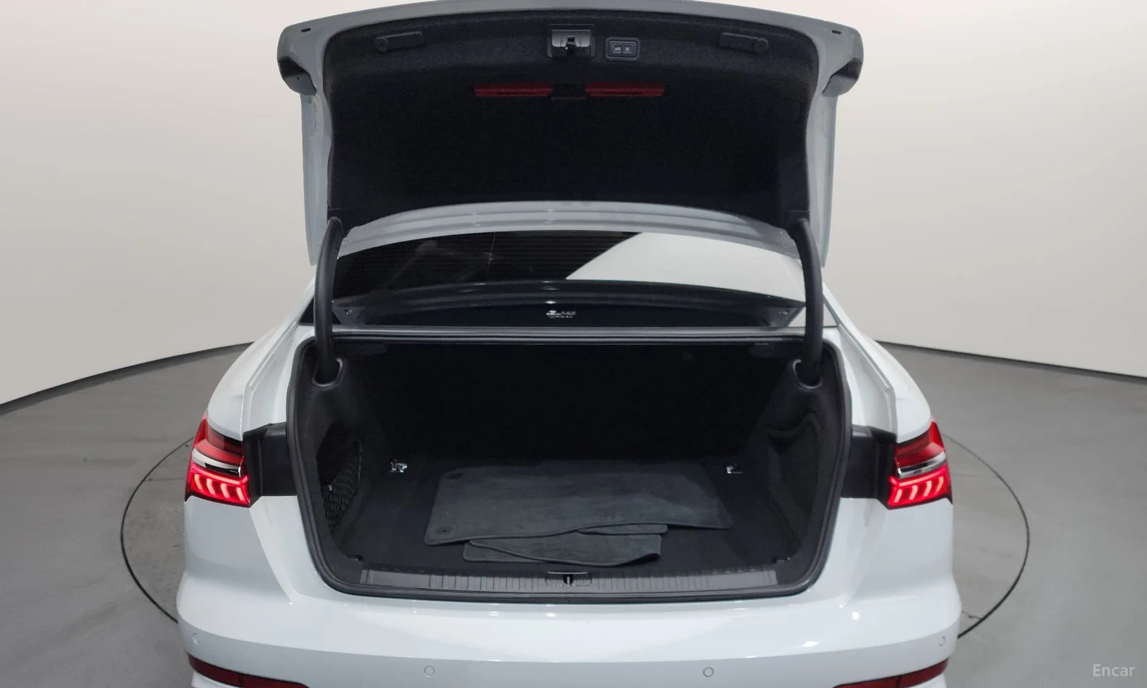 A6 (C8)