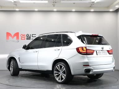 X5 (F15)