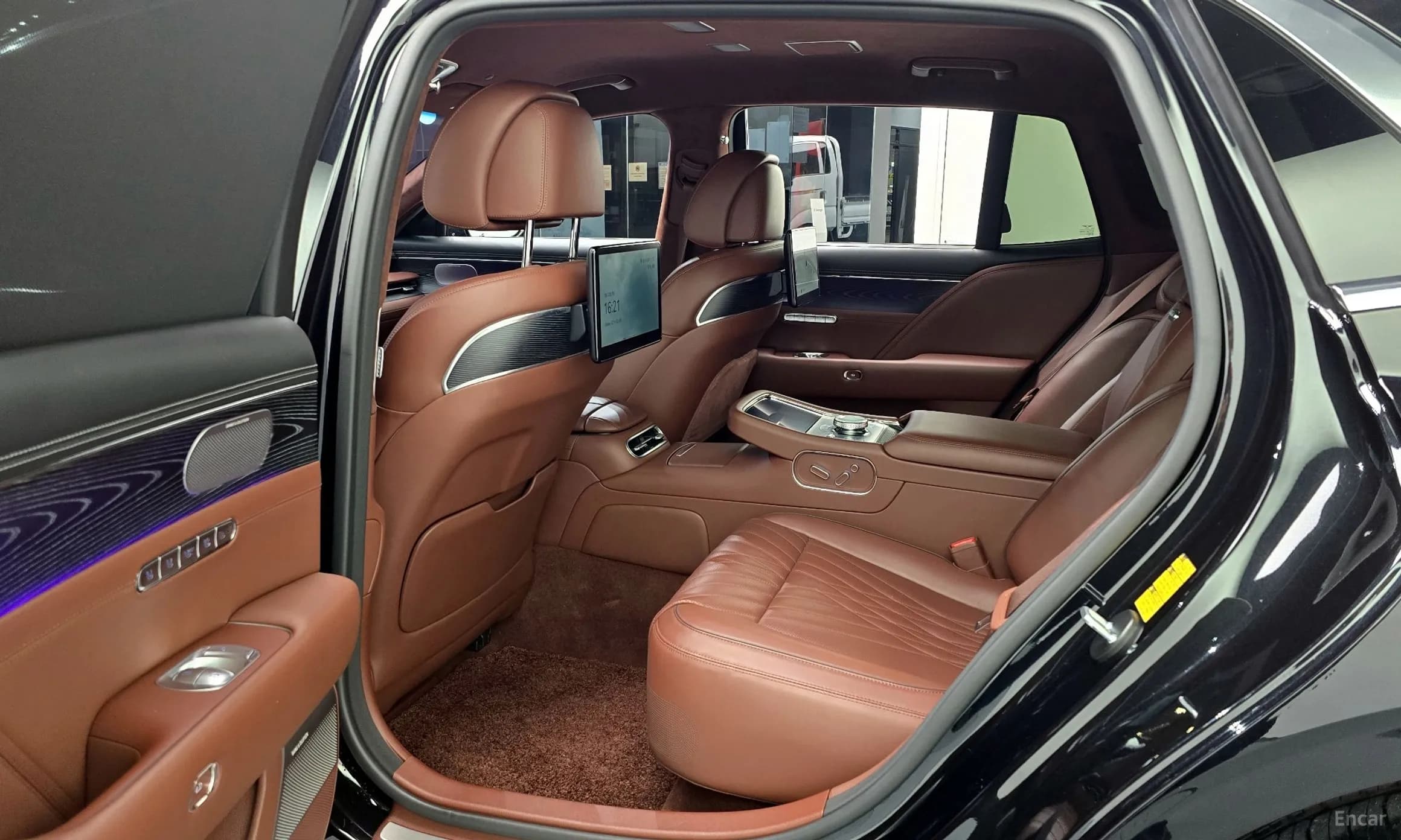 G90 (RS4)