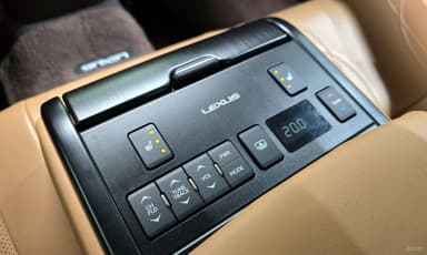 ES300h 7th Generation