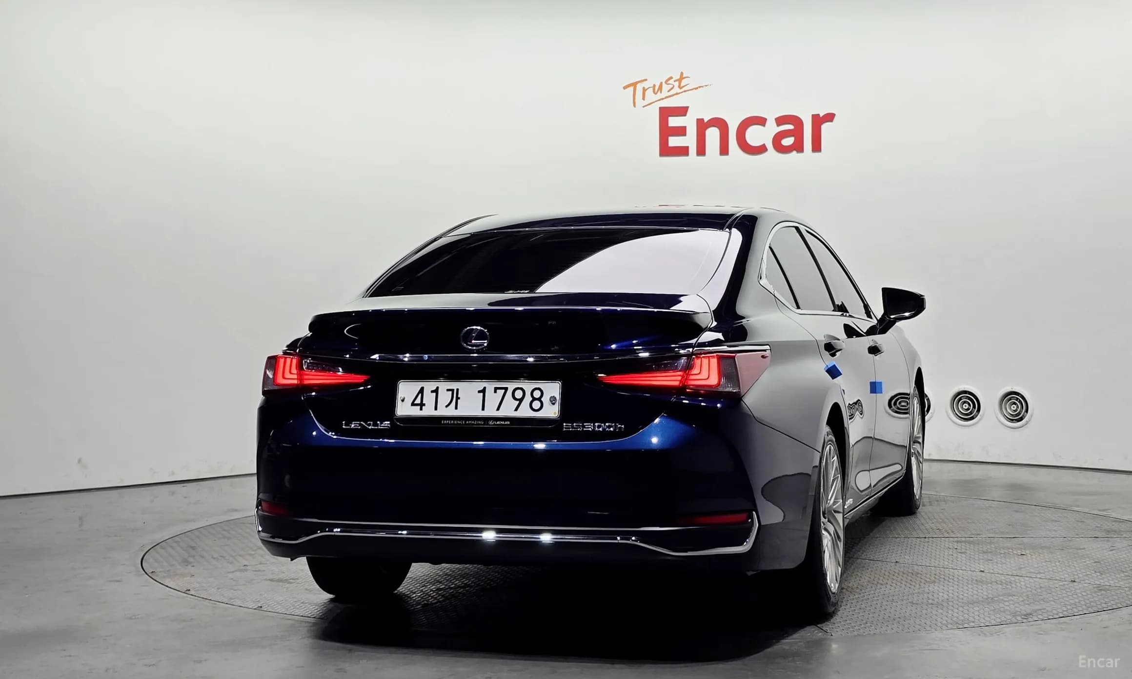 ES300h 7th Generation