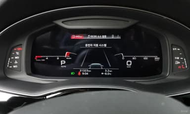 Q7 (4M)