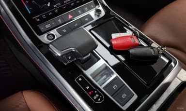 Q7 (4M)