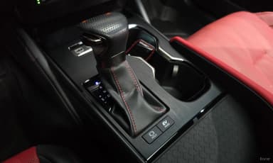 ES300h 7th Generation