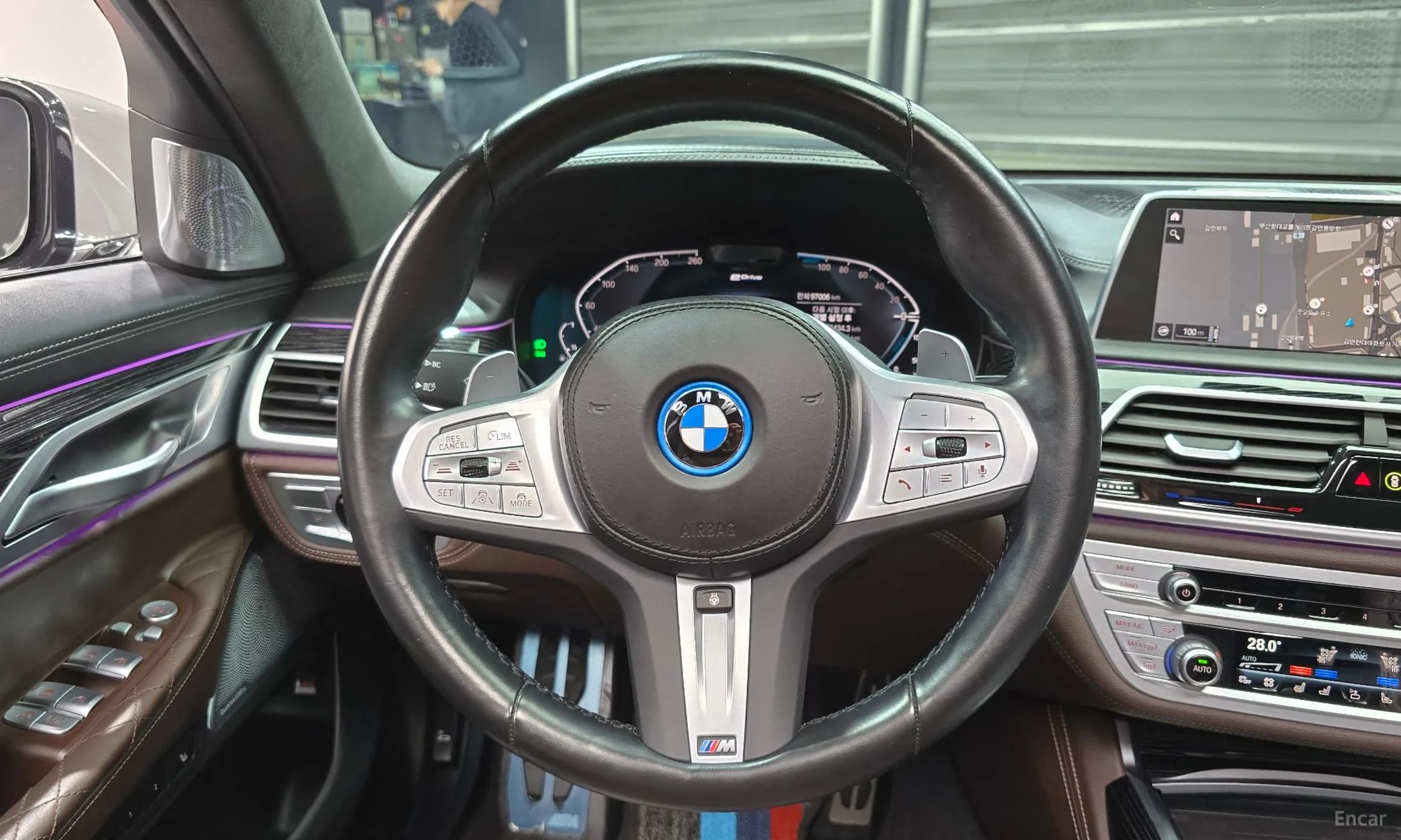 7 Series (G11)