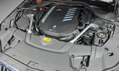 7 Series (G11)