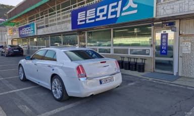 The New 300C