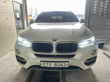 X6 (F16)