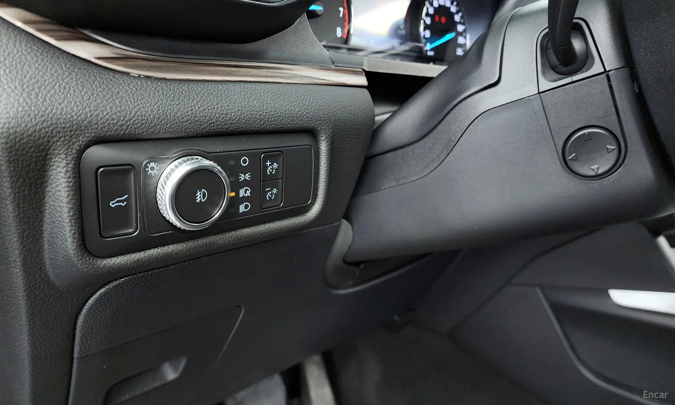 Explorer 6th Generation