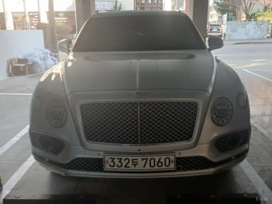 Bentayga