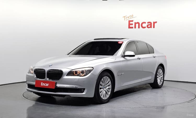 7 Series (F01)