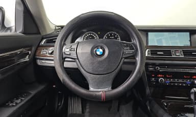 7 Series (F01)