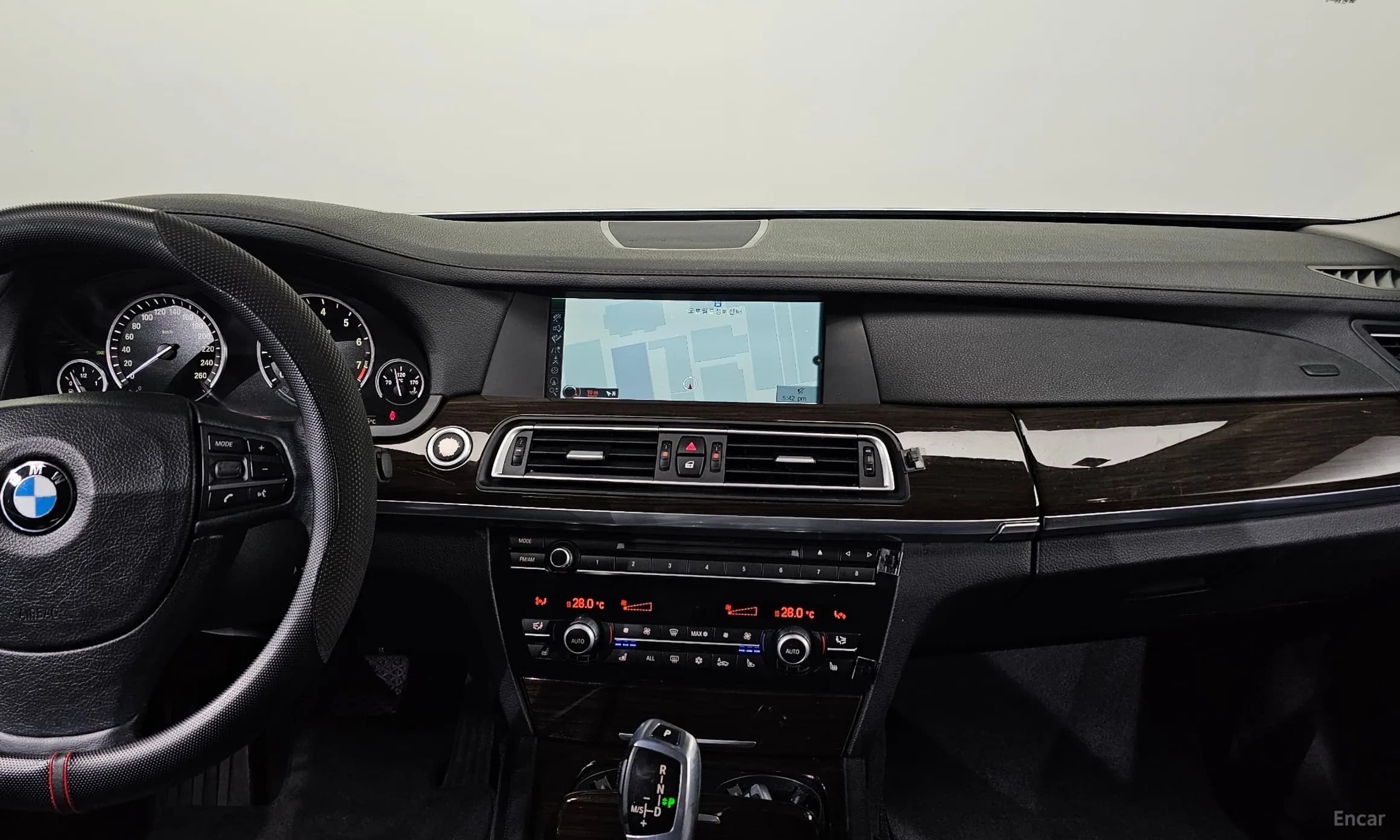 7 Series (F01)