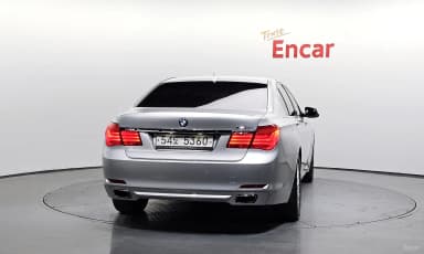 7 Series (F01)