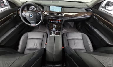 7 Series (F01)
