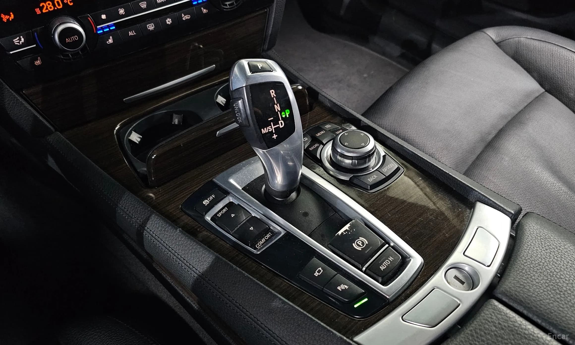 7 Series (F01)
