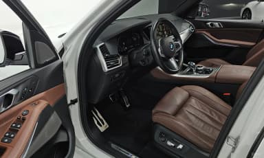 X5 (G05)