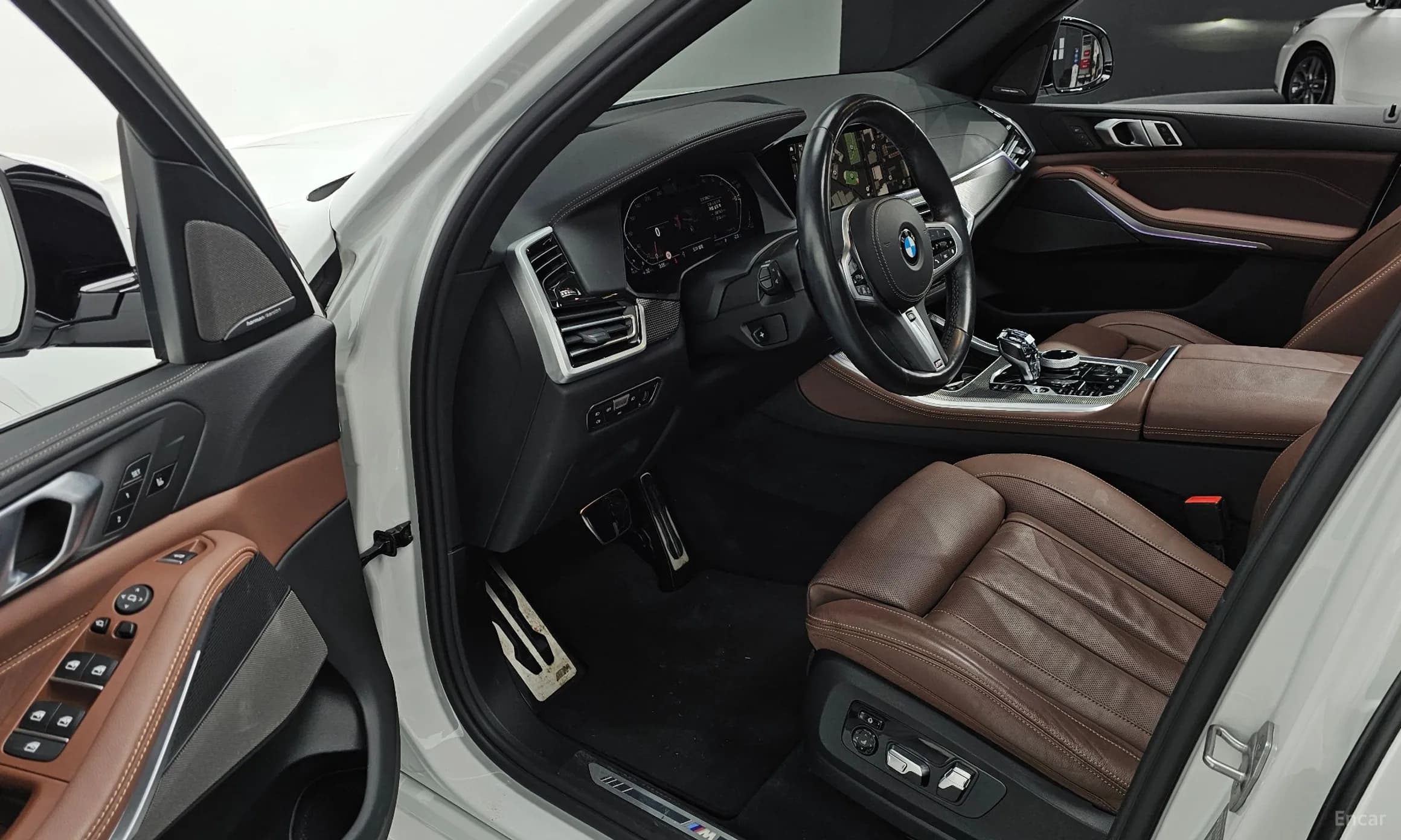 X5 (G05)