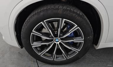 X5 (G05)