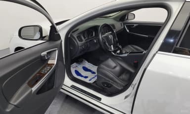S60