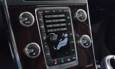 S60