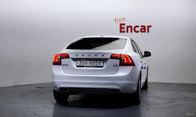 S60