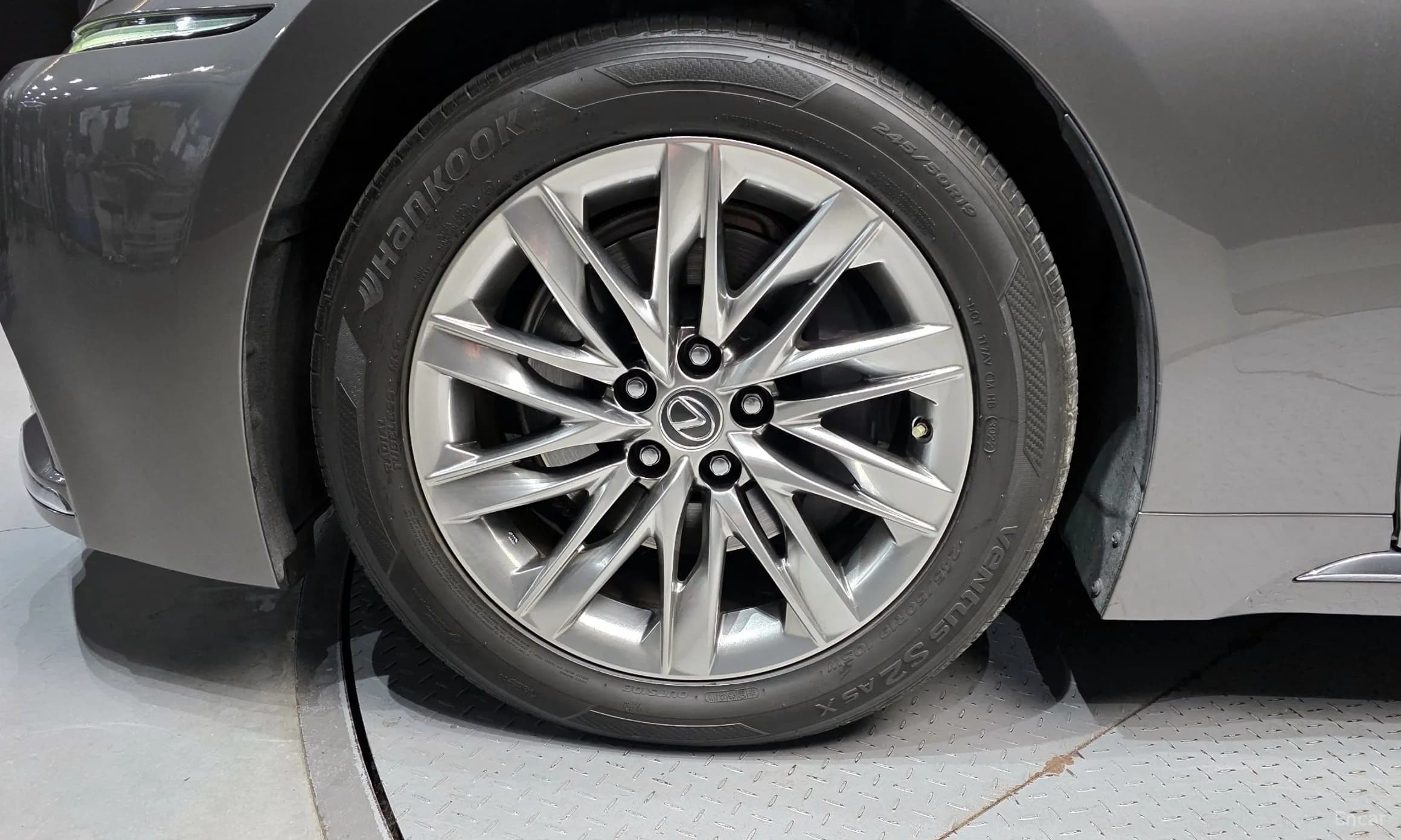 LS500 5th Generation