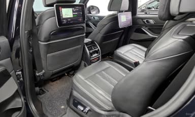 X7 (G07)