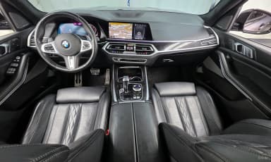 X7 (G07)