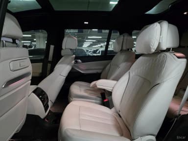 X7 (G07)