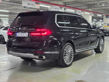 X7 (G07)