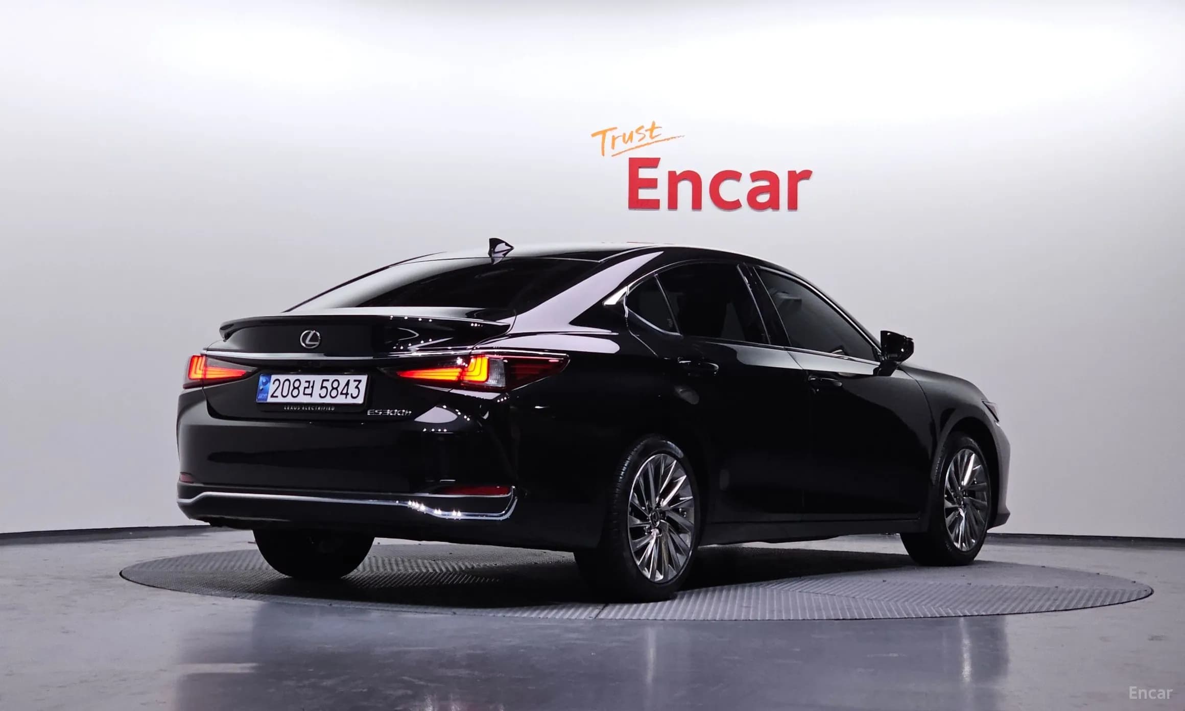 ES300h 7th Generation