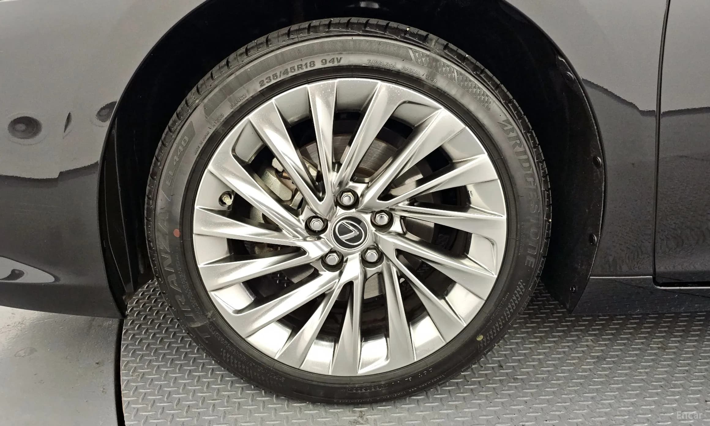 ES300h 7th Generation