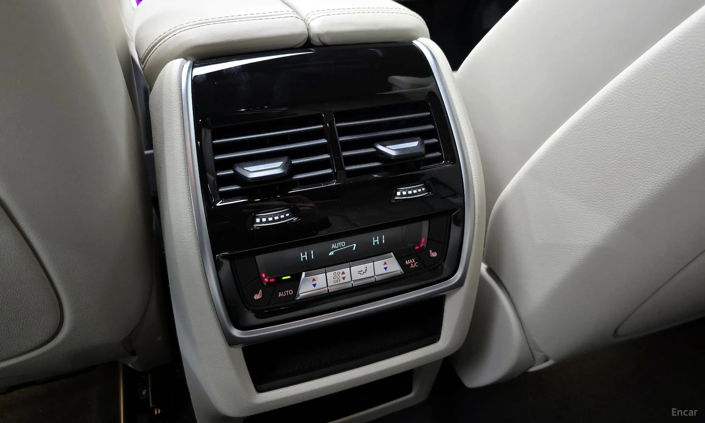 X6 (G06)